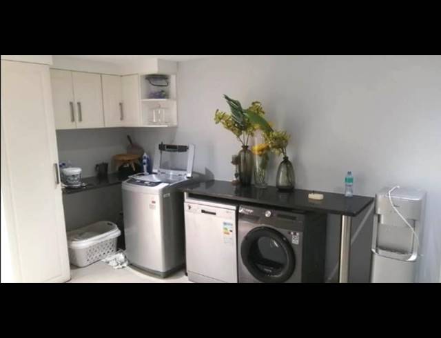 3 BEDROOM HOUSE FOR SALE IN MEER EN SEE